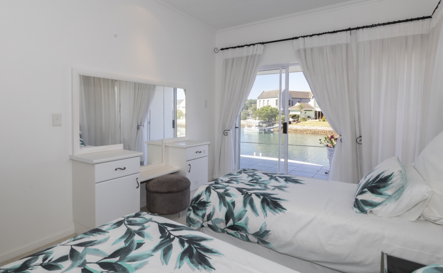 6 Bedroom Property for Sale in Royal Alfred Marina Eastern Cape